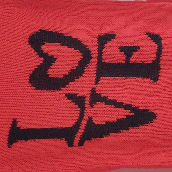 Ultra Flirt Red Love Sweater - XL - GrUC - Picture 2 of 10